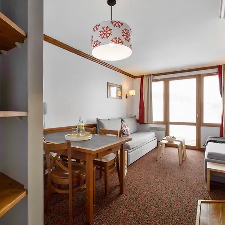 Pierre & Le Mont Soleil