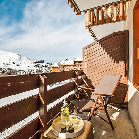 Aparthotel Residence Pierre & Vacances Le Mont Soleil 3*