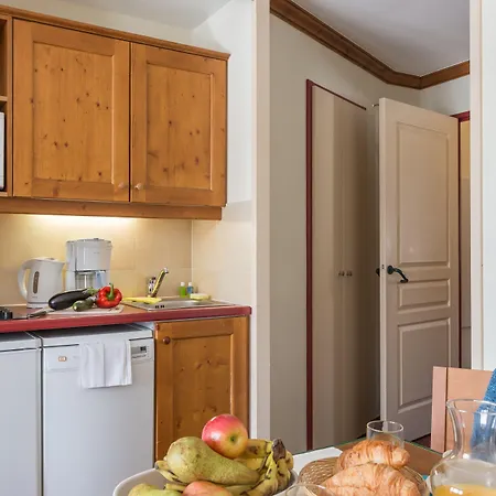 Pierre & Le Mont Soleil 3*