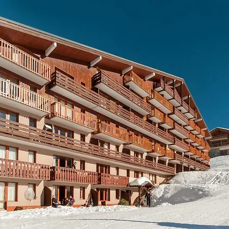 Pierre & Le Mont Soleil 3* Ла-Плань