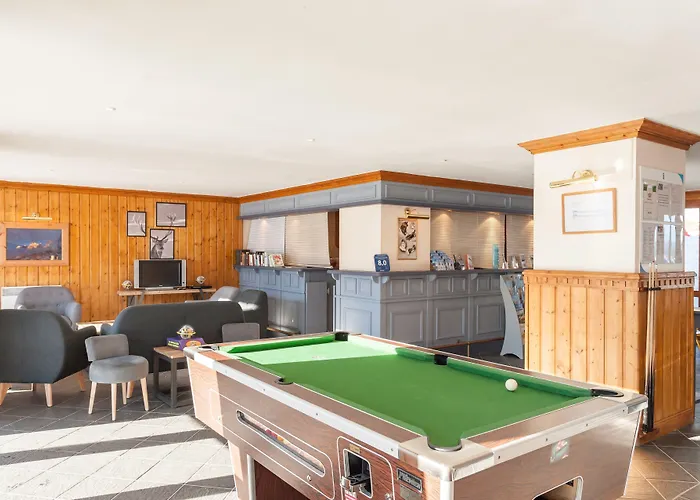 Pierre & Le Mont Soleil 公寓式酒店 3*