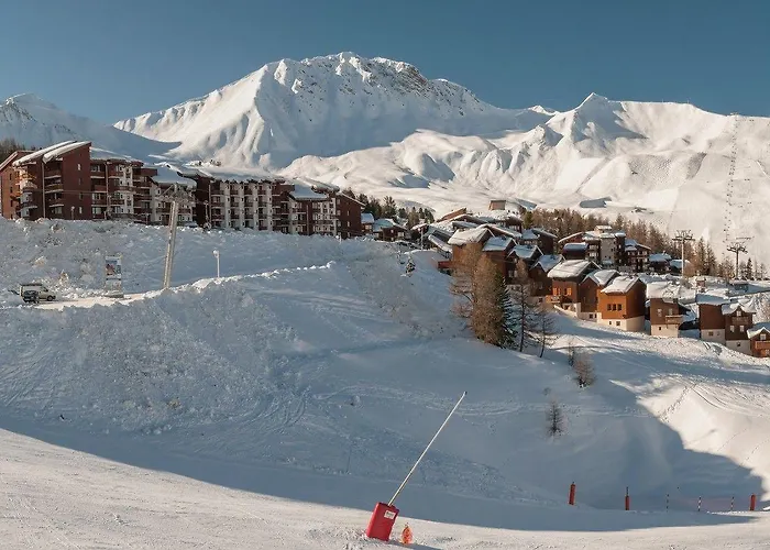 Pierre & Le Mont Soleil 3* 拉普拉涅