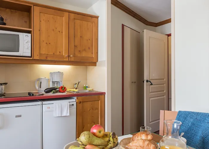 Pierre & Le Mont Soleil 3*