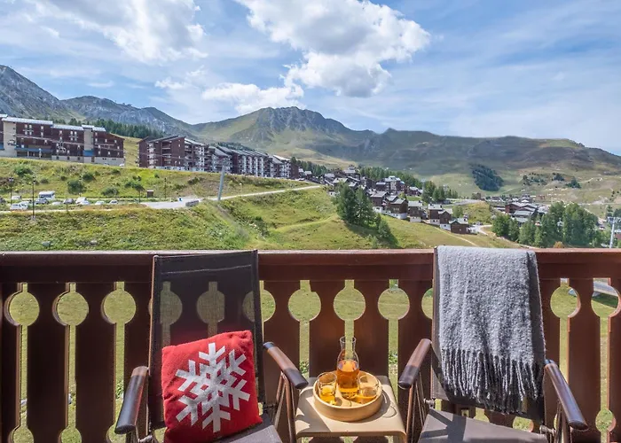 Aparthotel Pierre & Le Mont Soleil 3*